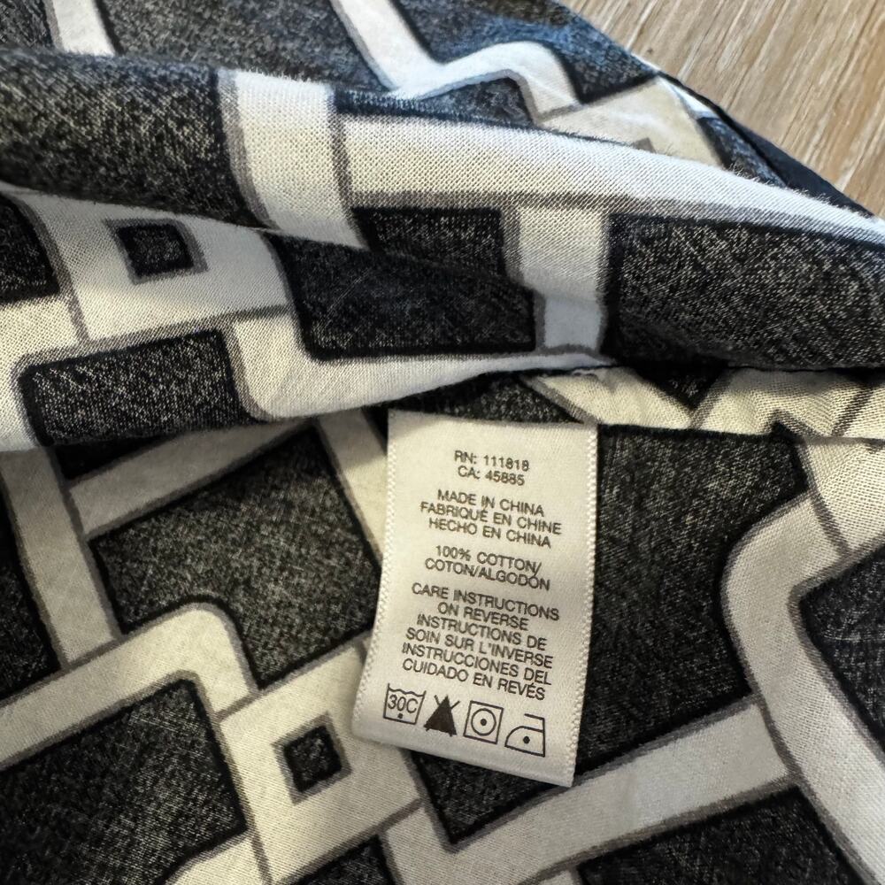 Michael Kors | Black and White Chain Print Blouse size XL - Picture 12 of 12